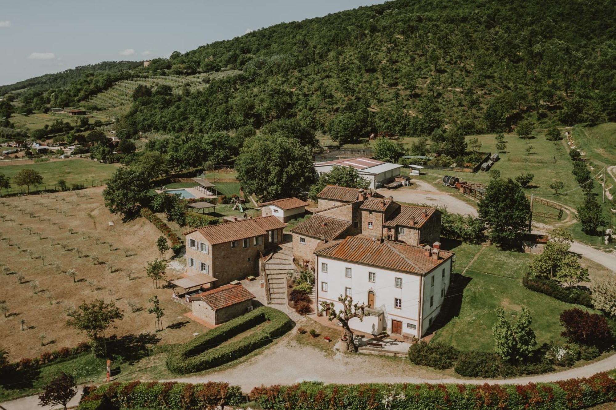 Baciano Azienda Agrituristico Venatoria Capolona Exteriér fotografie